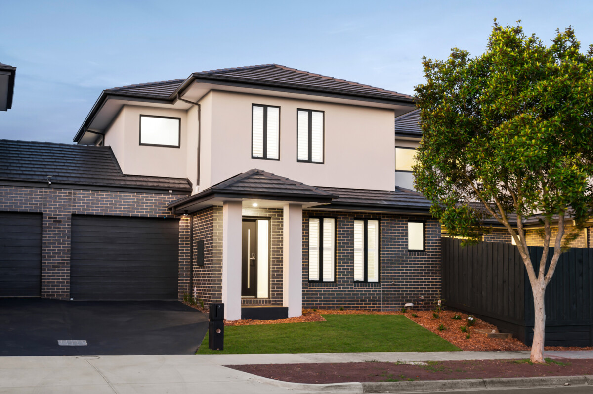 Lang Rd, Mount Waverley